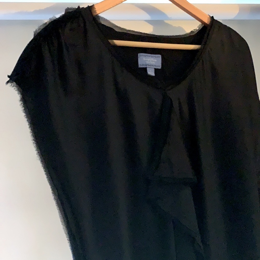 Simply Vera black blouse